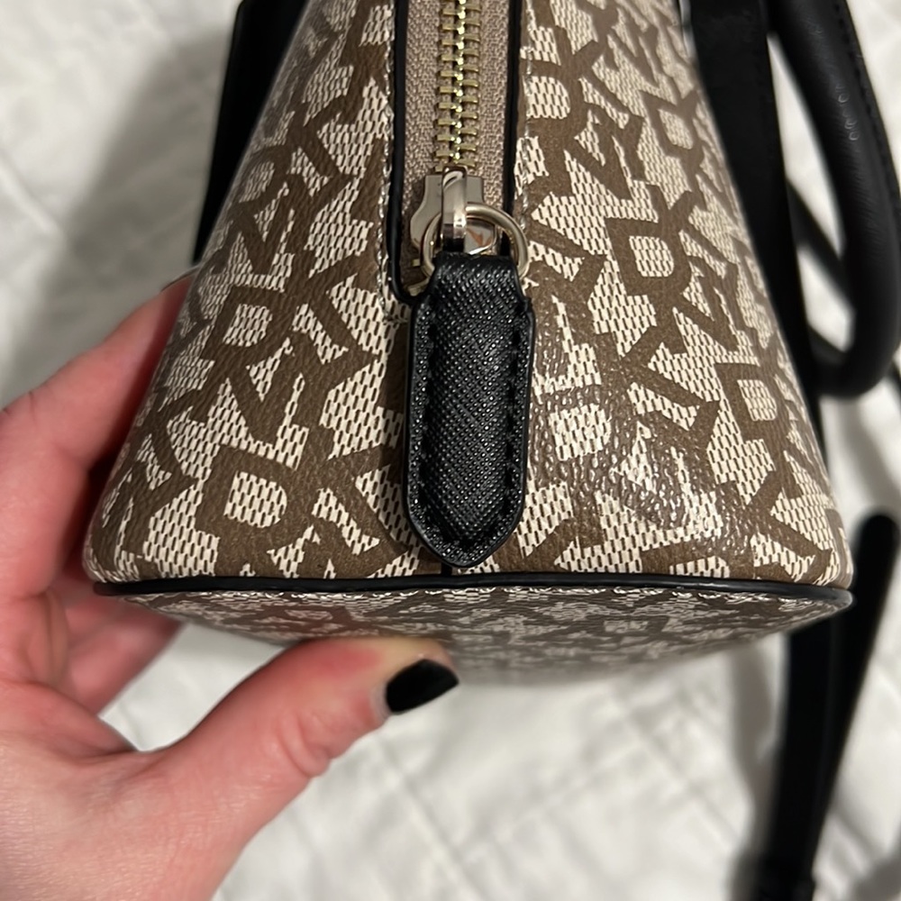 NEW!DKNY Catherine Dome Satchel Brown Black Monogram Logo Shoulder/Crossbody Bag - Picture 7 of 12